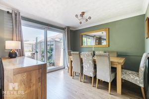 Dining Area- click for photo gallery